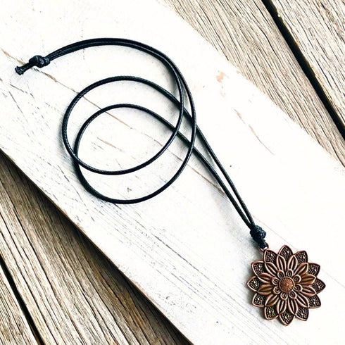 Boho Copper Flower Pendant - SOULZA AUSTRALIA