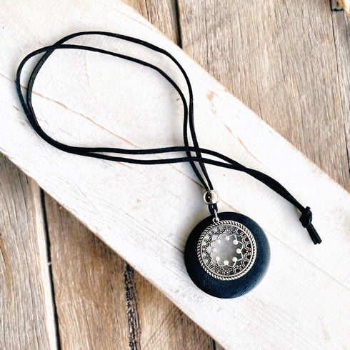 Black & Silver Circle Pearl Medallion Pendant - SOULZA AUSTRALIA