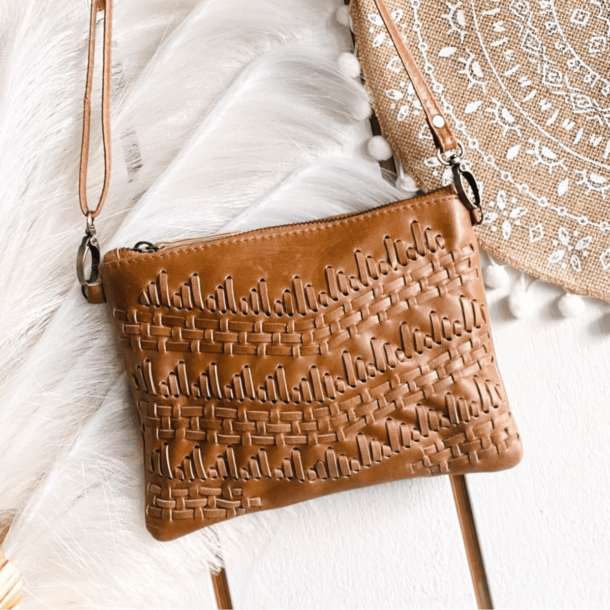 Chestnut Tan Stitch Patterned Crossbody Bag – SOULZA AUSTRALIA