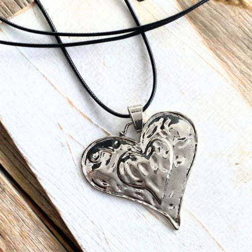 Boho Vintage Silver Heart Pendant - SOULZA AUSTRALIA