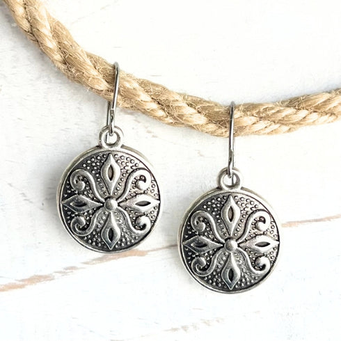 Silver Vintage Pointed Flower Earrings